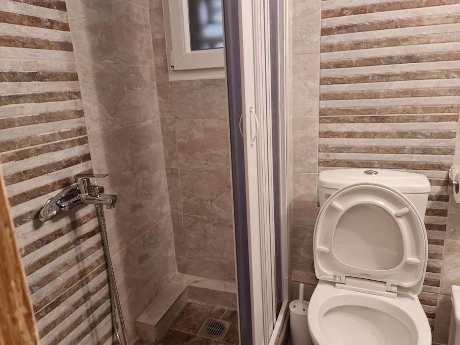 6 Καλινοβου Center Of Athens Πεδιον Αρεωσ Apartment Luaran gambar